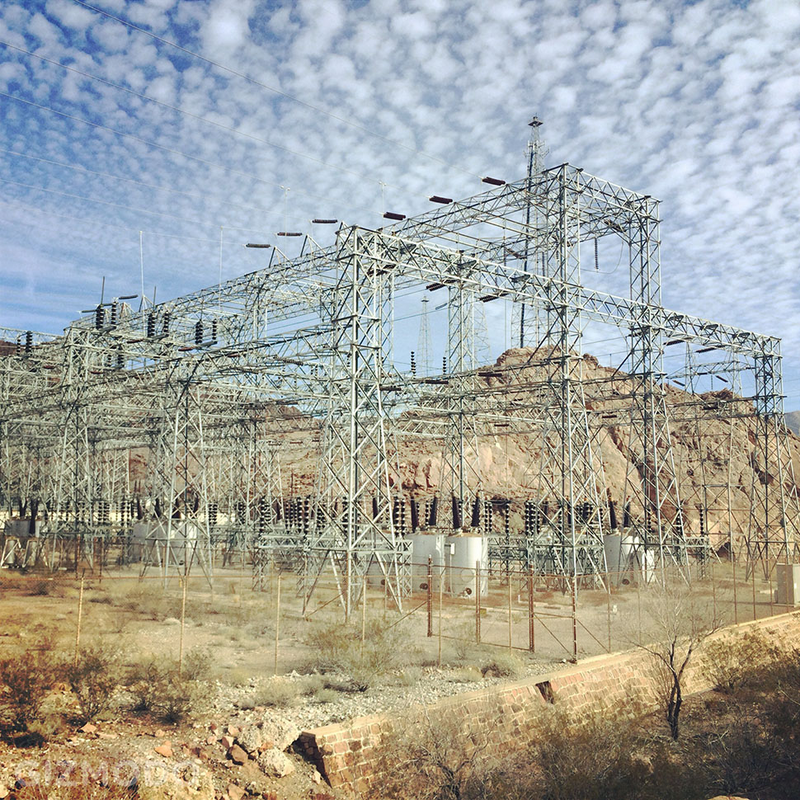 Illustration for article titled Hoover Dam Is a Super-Gadget That Keeps the Lights in Vegas Burning
